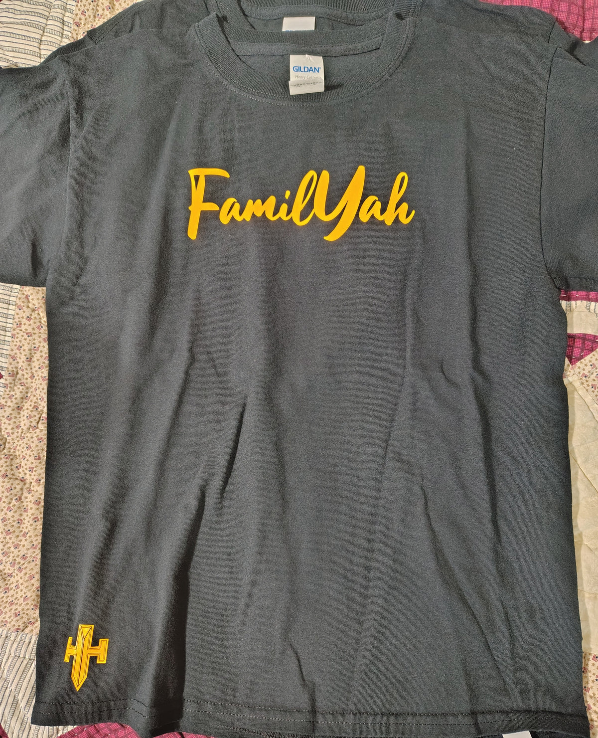 FamilYah T-Shirt - Gold Lettering