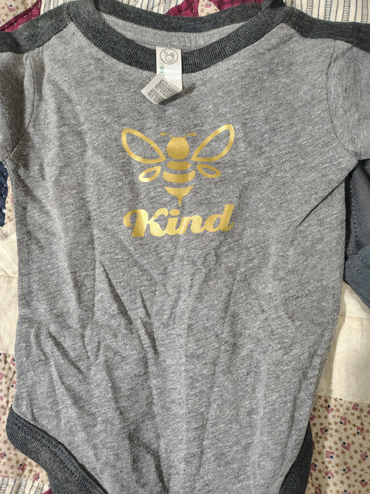 Bee Kind Baby T-Shirt - Heather Gray with Gold Bee